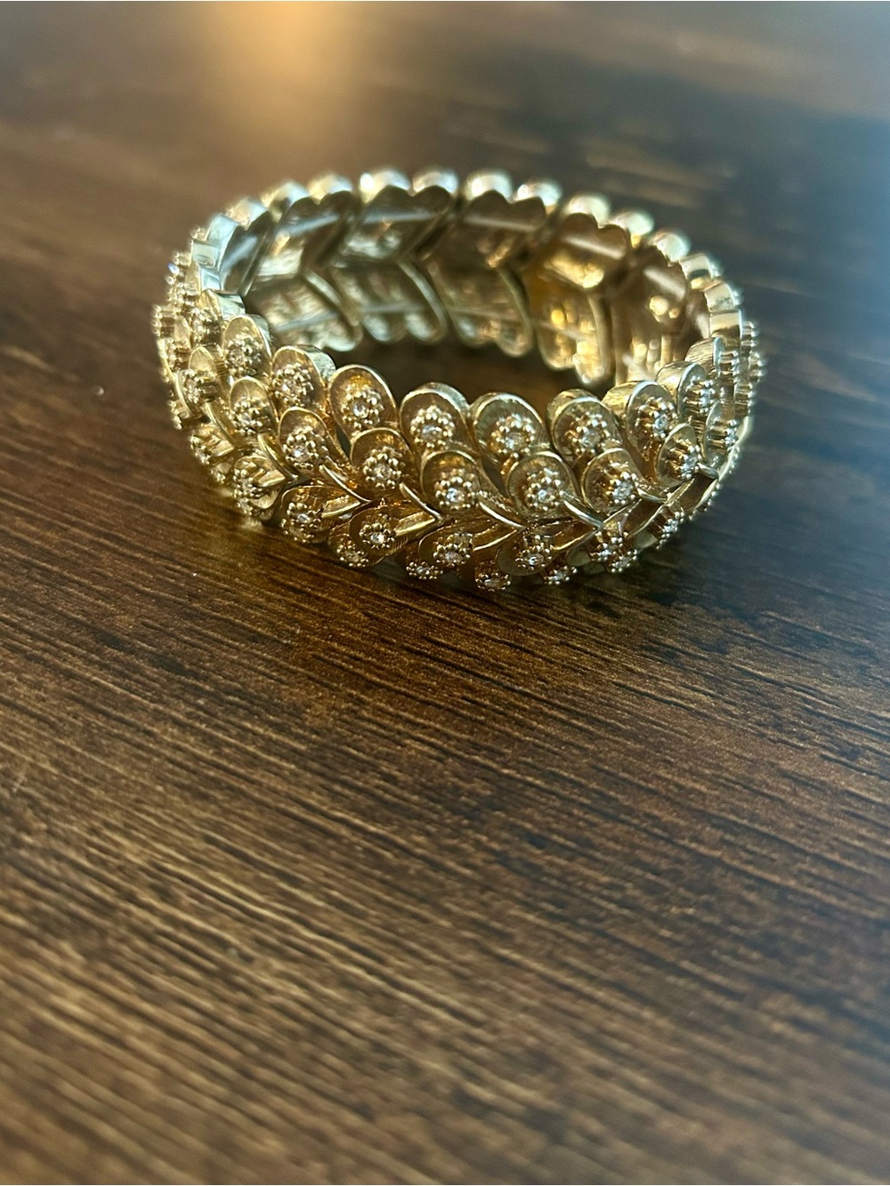 Gold Leaf Crystal Stretch Bracelet - Women's Fashion Jewelry